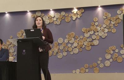 Caroline Dugal (étudiante Ph.D.) en pleine présentation au colloque annuel de la Société Québécoise de Recherche en Psychologique (SQRP) 2017