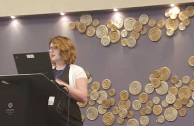 Marianne Girard (étudiante M.A.) durant sa présentation au colloque annuel de la Société Québécoise de Recherche en Psychologique (SQRP) 2017